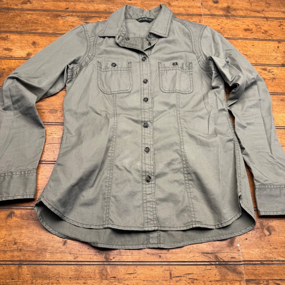 Eddie‎ Bauer Womens Grey Long Sleeve Button Front Shirt with Pockets XS